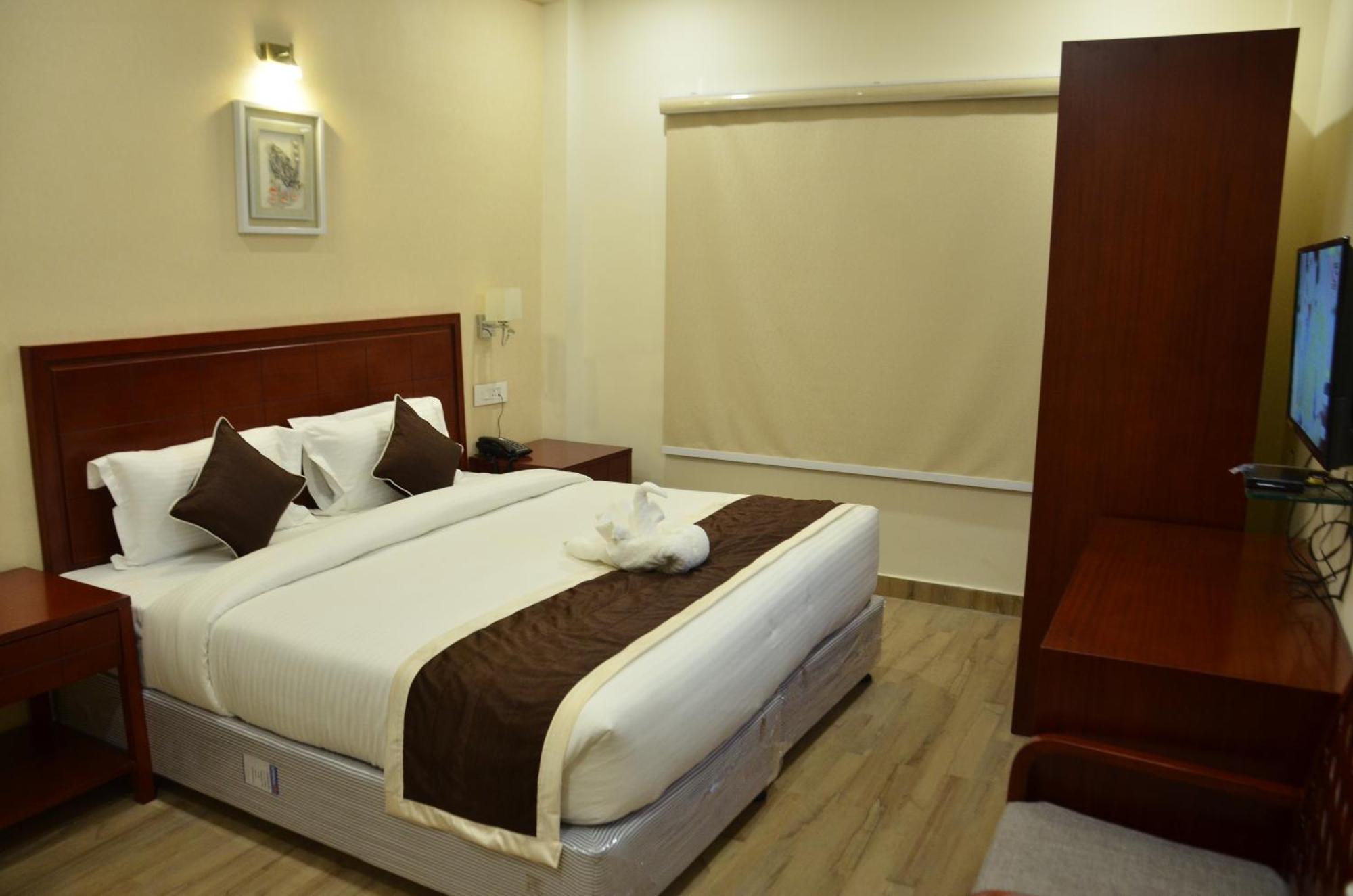 The Ved Mantra Hotel Gwalior Exterior photo